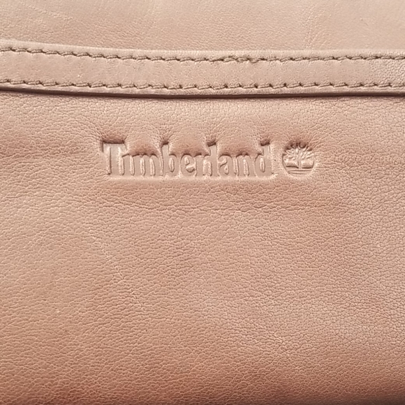 NWOT - Timberland Wristlet - Picture 7 of 7
